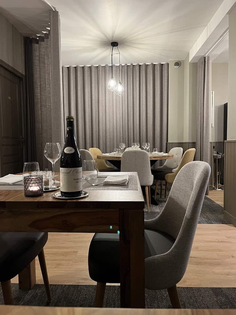Restaurant Le Petit Carbet à Reims, France