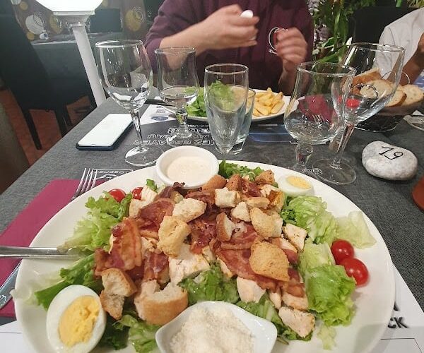 Restaurant Le Pilote à Thouars, France