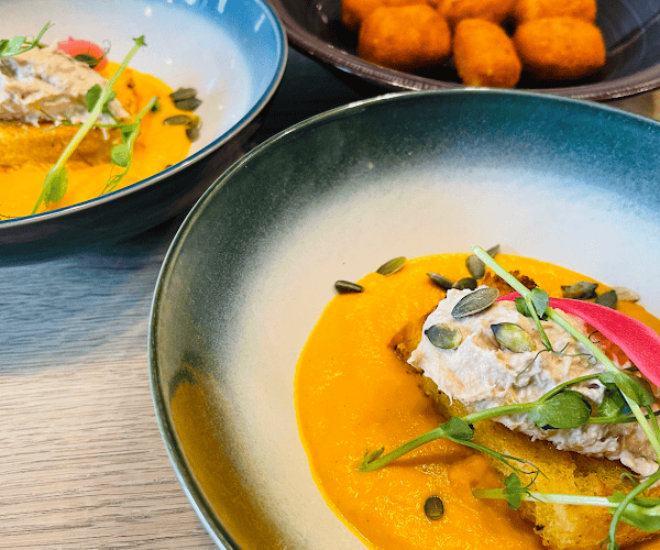 Restaurant Le Poulet à 3 Pattes à Pau, France