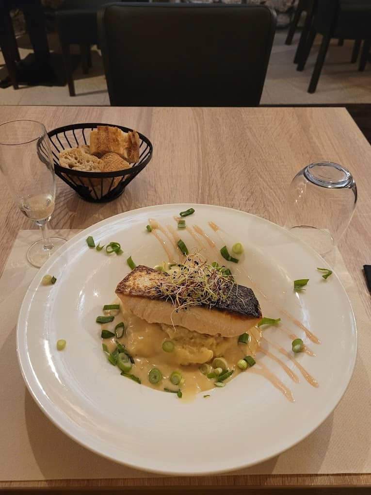 Le P’tit Champenois Restaurant au coeur de nos caveaux typiquement champenois Epernay à Épernay, France