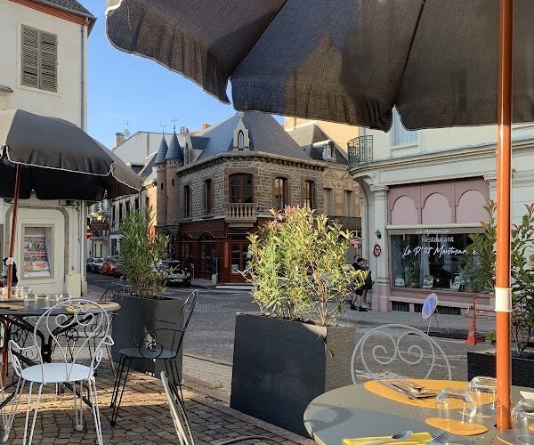 Restaurant Le p’tit montmartre à Vichy, France