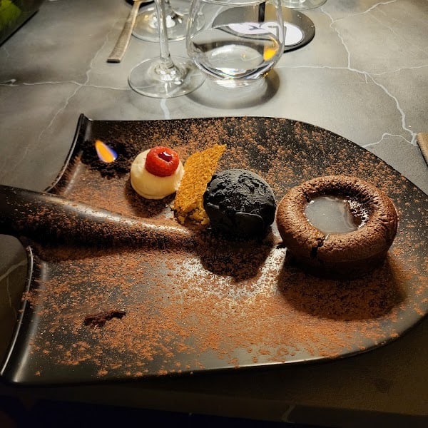 Restaurant Le p’tit montmartre à Vichy, France