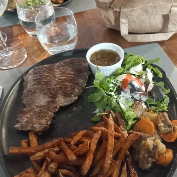 Restaurant Le Quai à Narbonne, France