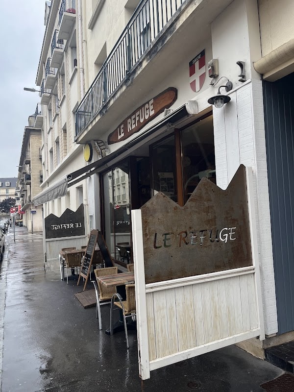 Restaurant Le Refuge à Caen, France