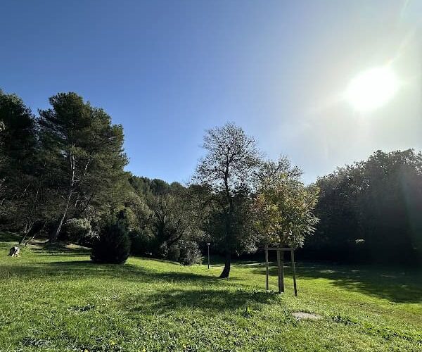 Le restaurant du parc le 66 à Aubagne, France