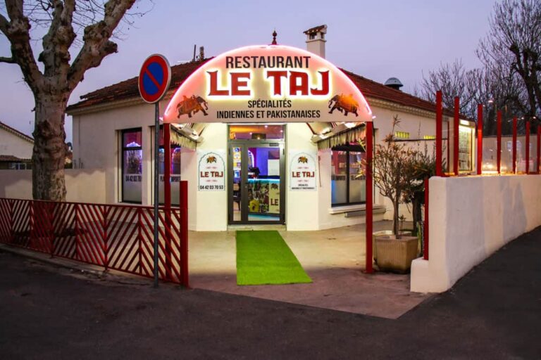 LE TAJ