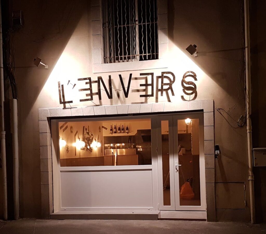 Restaurant L’ENVERS à Aubagne, France