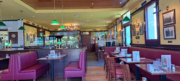 Restaurant Léon – Toulouse-Blagnac à Blagnac, France