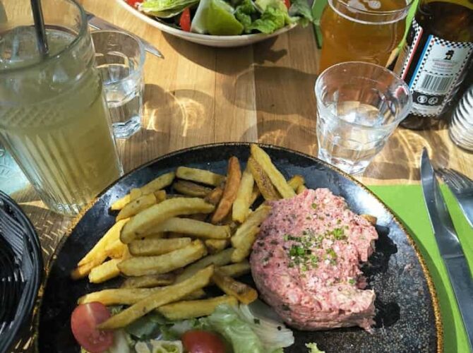 Restaurant Les Cornichons à Reims, France
