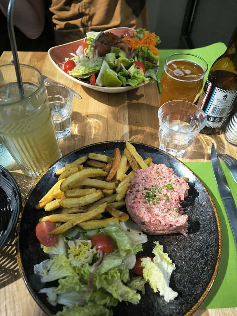 Restaurant Les Cornichons à Reims, France