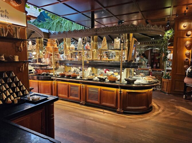 Restaurant Les Grands Buffets à Narbonne, France