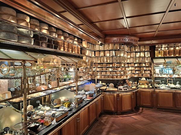 Restaurant Les Grands Buffets à Narbonne, France