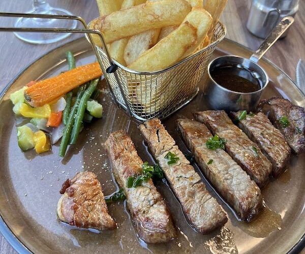 Restaurant L’Étoile Caen à Caen, France