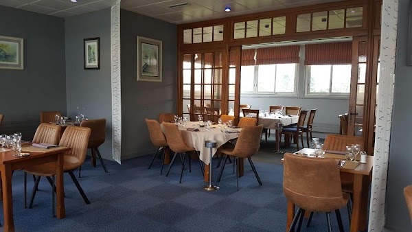 Restaurant Logis Hôtellerie Saint Jean à Saint-Jean-de-Thouars, France
