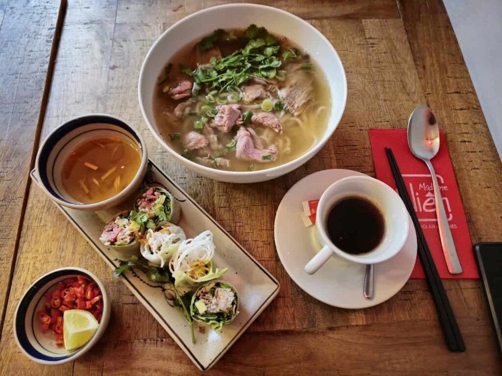 Madame Hien – Restaurant Vietnamien Cannes à Cannes, France