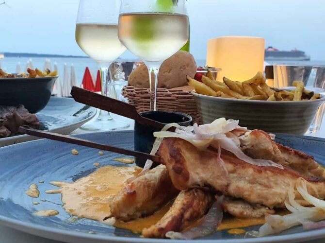 Maëma – Restaurant Plage à Cannes, France