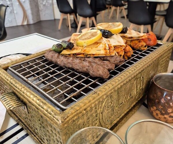 Restaurant Maison de jasmin à Créteil, France