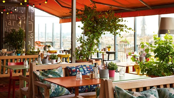 Mama Restaurant Bordeaux à Bordeaux, France