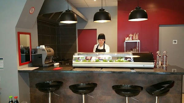 Restaurant Mon Coin d’Asie – Les nems ont du sushi à se faire… à Agen, France