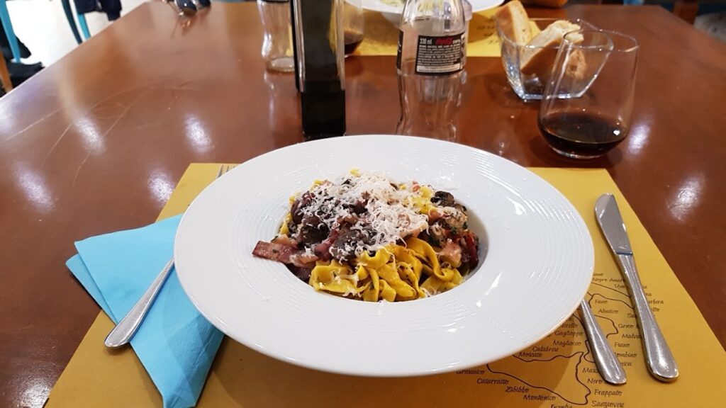 Restaurant Noisette Café et Cuisine à Cannes, France