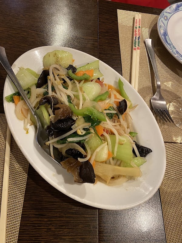 Restaurant Nouveau Mandarin à Montluçon, France