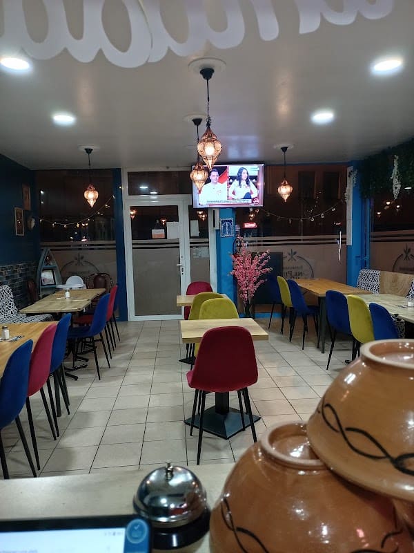 Restaurant One piece de l’Orient à Creil, France