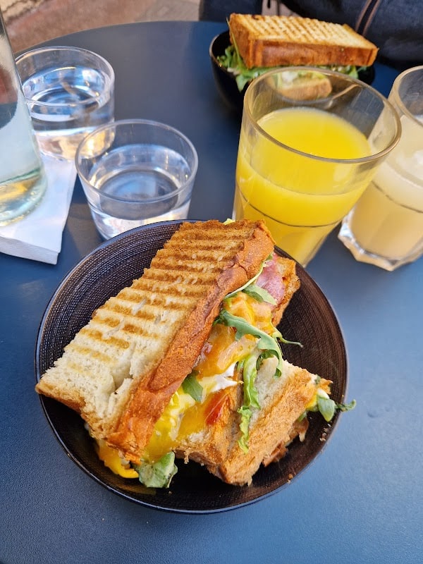 Petit Voyage – Restaurant Toulouse à Toulouse, France