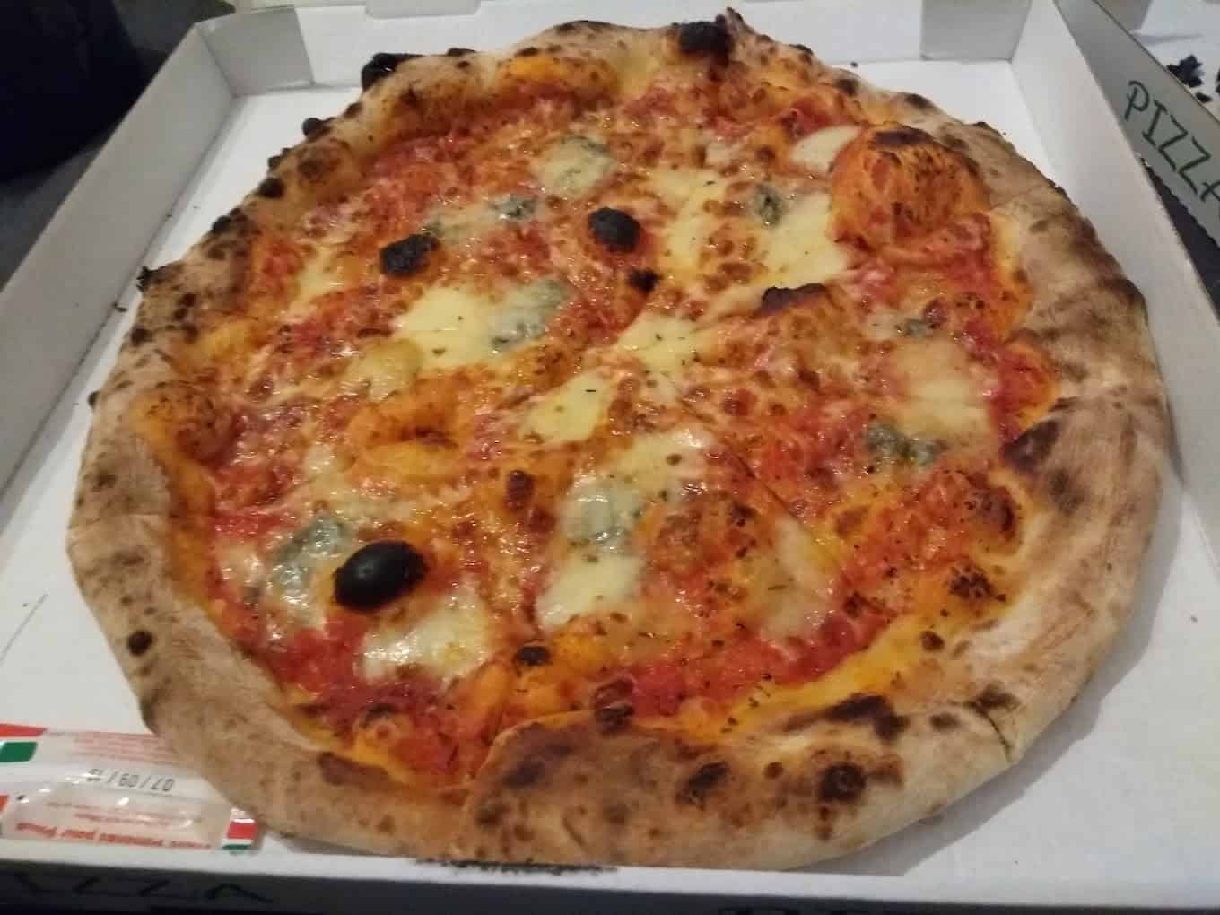 Restaurant Pizza Carloni à Villeurbanne, France