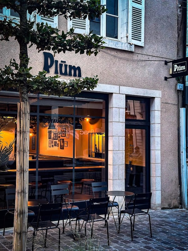 Restaurant PLUM à Châteauroux, France