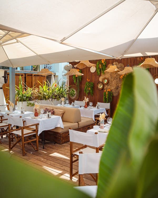 Restaurant Rado Plage à Cannes, France