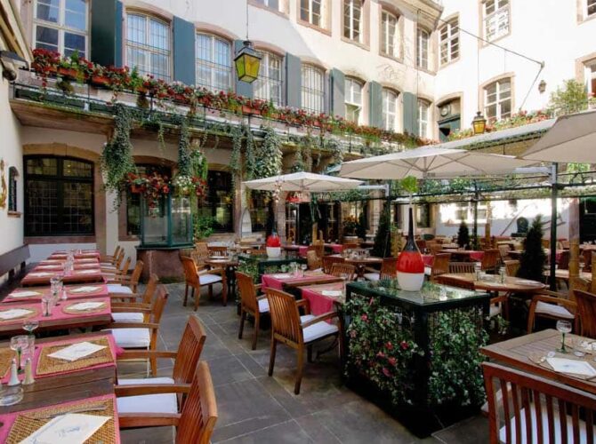 Restaurant Au Dauphin à Strasbourg, France