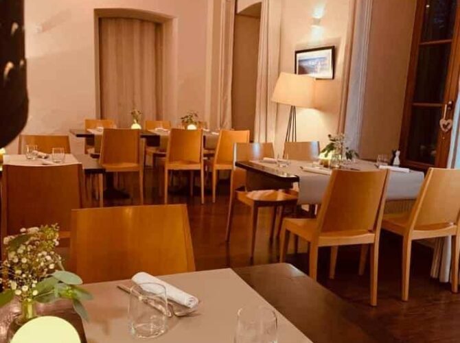 Restaurant “Chez nous” à Strasbourg, France