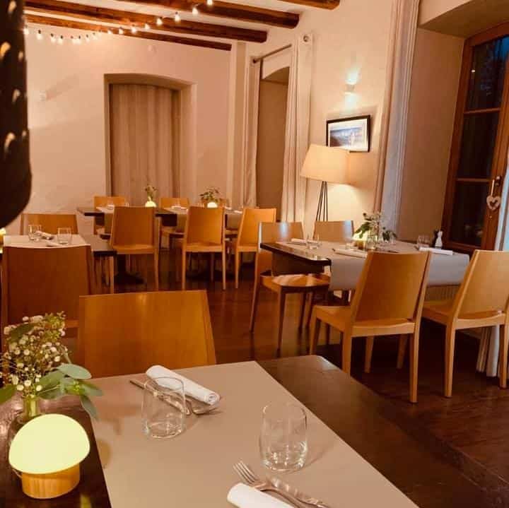 Restaurant “Chez nous” à Strasbourg, France