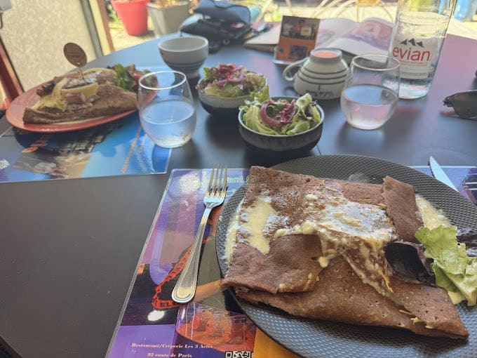 Restaurant Crêperie les 3 Actes à Appoigny, France