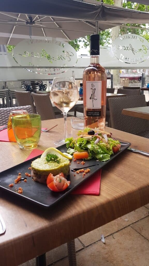 Restaurant en Face