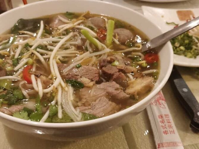 Restaurant La Baie d’Halong à Villeurbanne, France