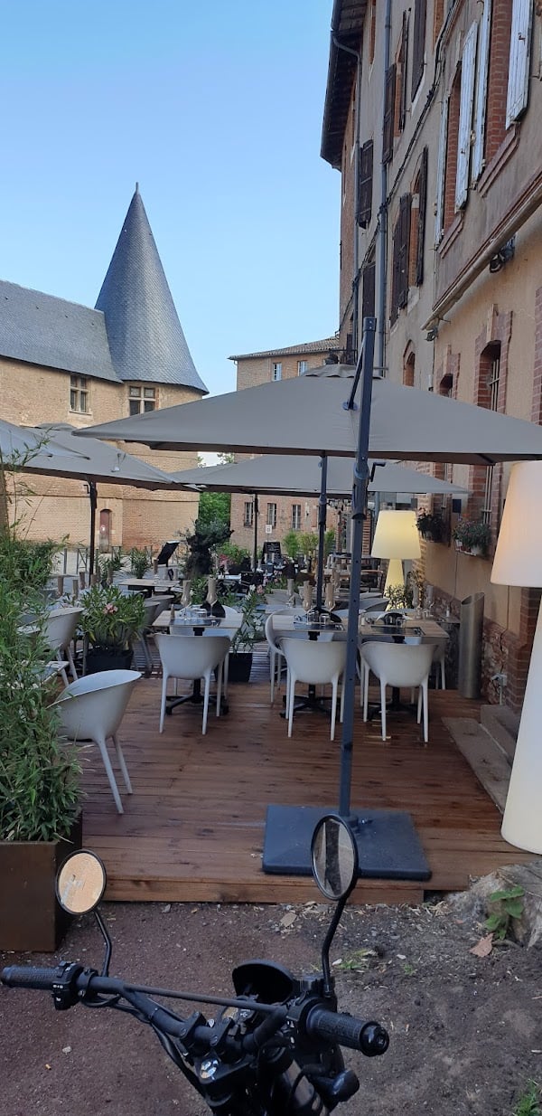 Restaurant Le Quai Choiseul à Albi, France