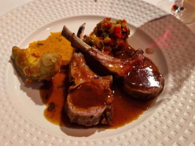 Restaurant Le Théâtre à Épernay, France