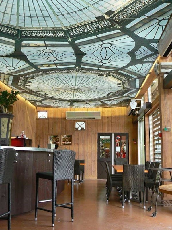 Restaurant Roses Garden Libourne à Libourne, France