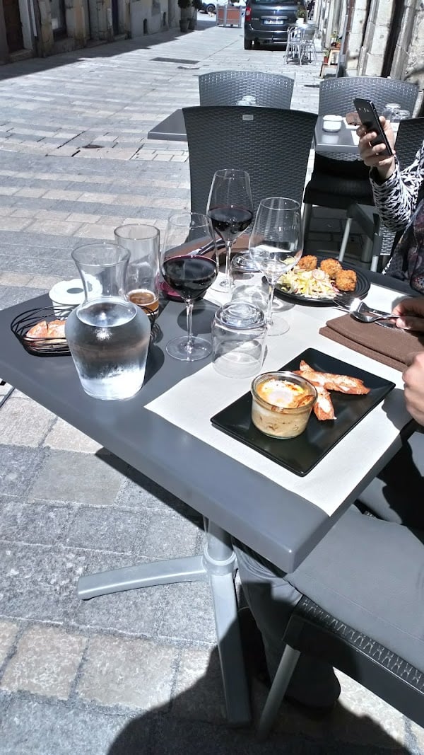 Restaurant Resto Dit Vin à Pau, France