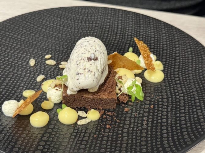 Symbiose Restaurant Epernay à Épernay, France