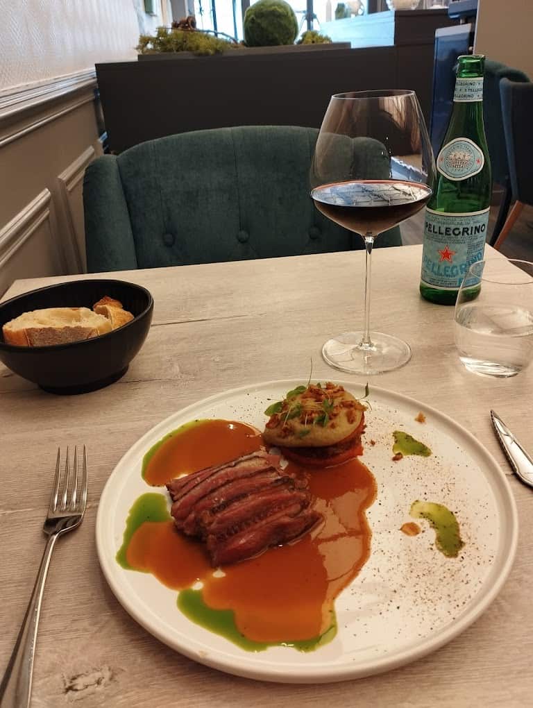 Symbiose Restaurant Epernay à Épernay, France