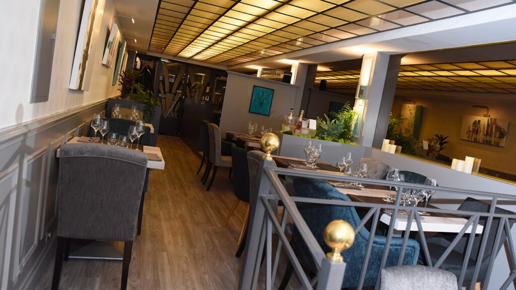 Symbiose Restaurant Epernay à Épernay, France