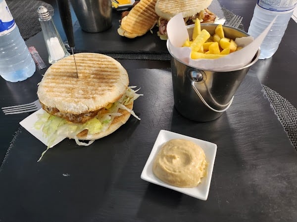 Restaurant Tazafood à Longwy, France