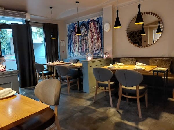 Restaurant terra à Chartres, France