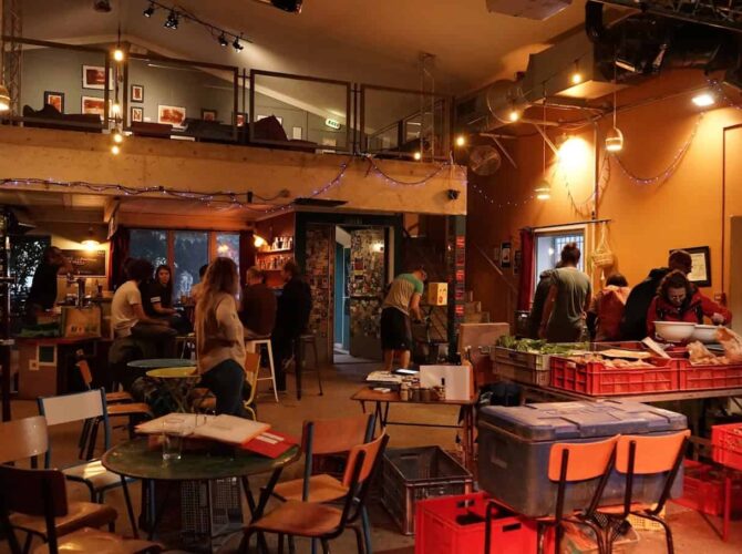 Restaurant Toï Toï Le Zinc à Villeurbanne, France