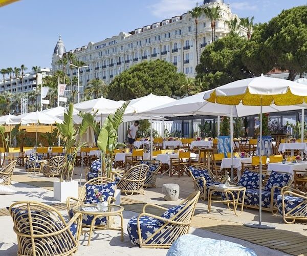 Vilebrequin La Plage Ondine – Restaurant & Beach Club à Cannes, France