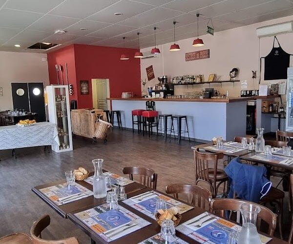 Restaurant A Table à Pézenas, France