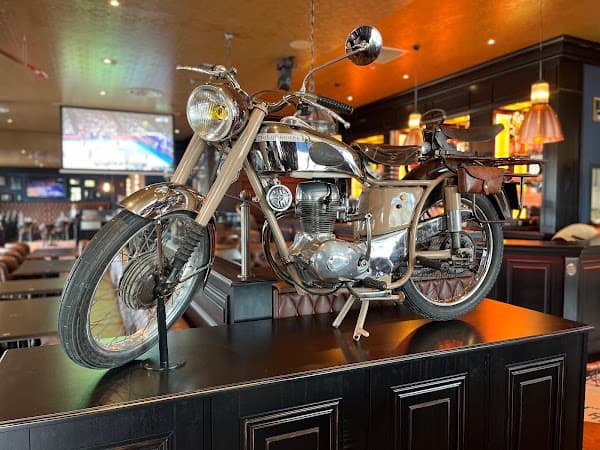 Restaurant Au Bureau – Pub et Brasserie à Mâcon, France