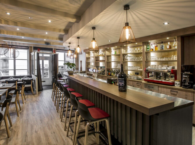 Café-Restaurant Um Dierfgen à Luxembourg (Ville), Luxembourg